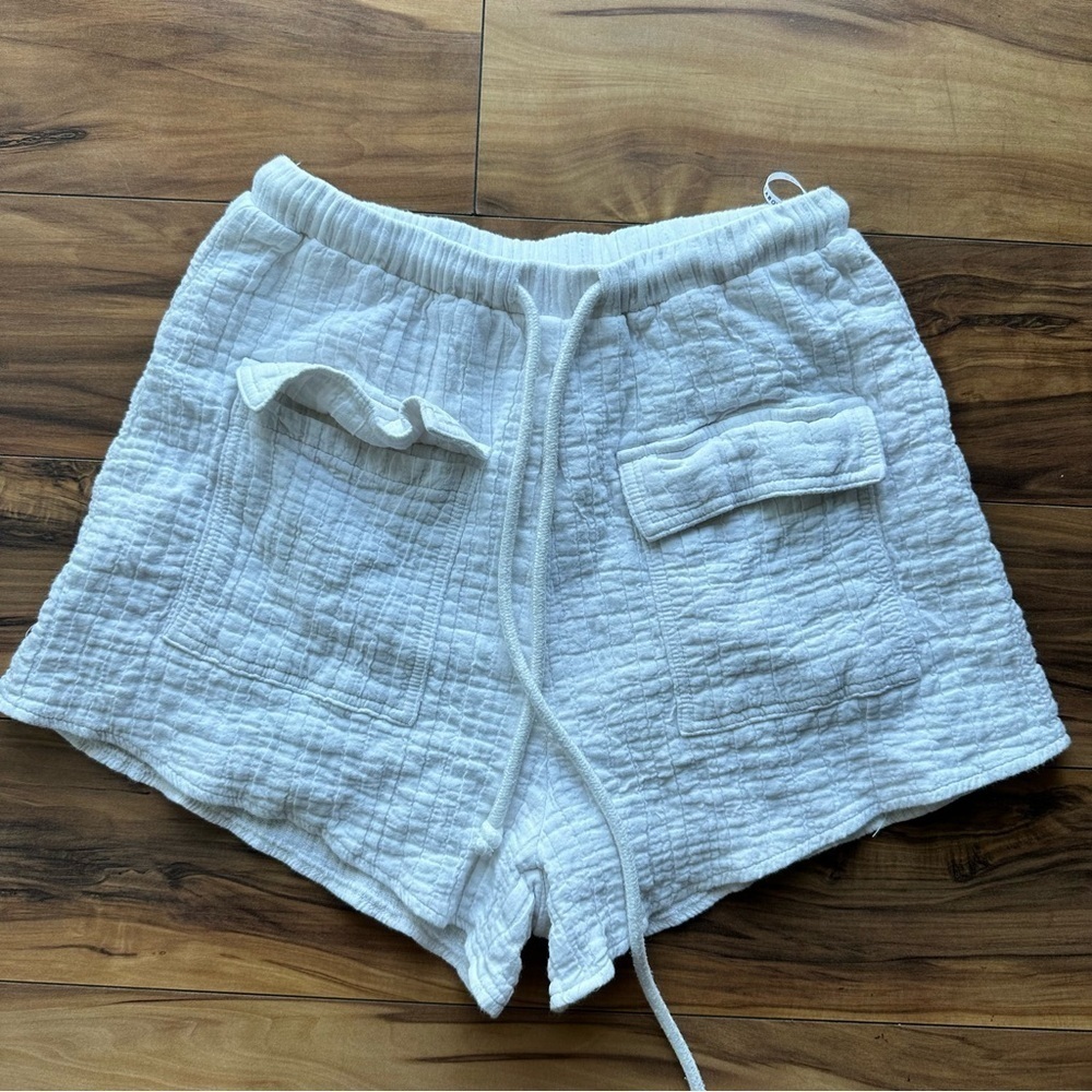 Sabo off white shorts  4